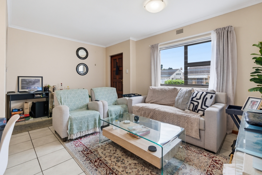 2 Bedroom Property for Sale in Edgemead Western Cape